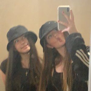 Meet your Posher, Georgia